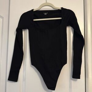 Urban Outfitters Ribbed Seamless Square-Neck Bodysuit M/L